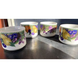 Set Of 4 Ceramic Cornucopia Coffee Or Tea Mugs Fruit Design